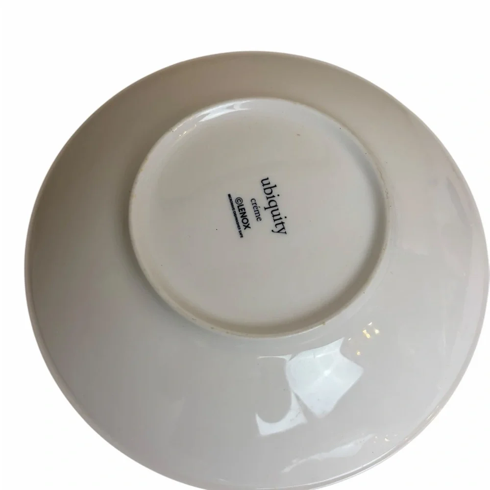 Lenox ubiquity White Willow Green,Crème Dinnerware Set